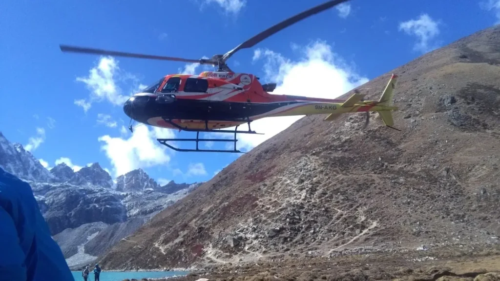 helicopter-ride-resort-nepal