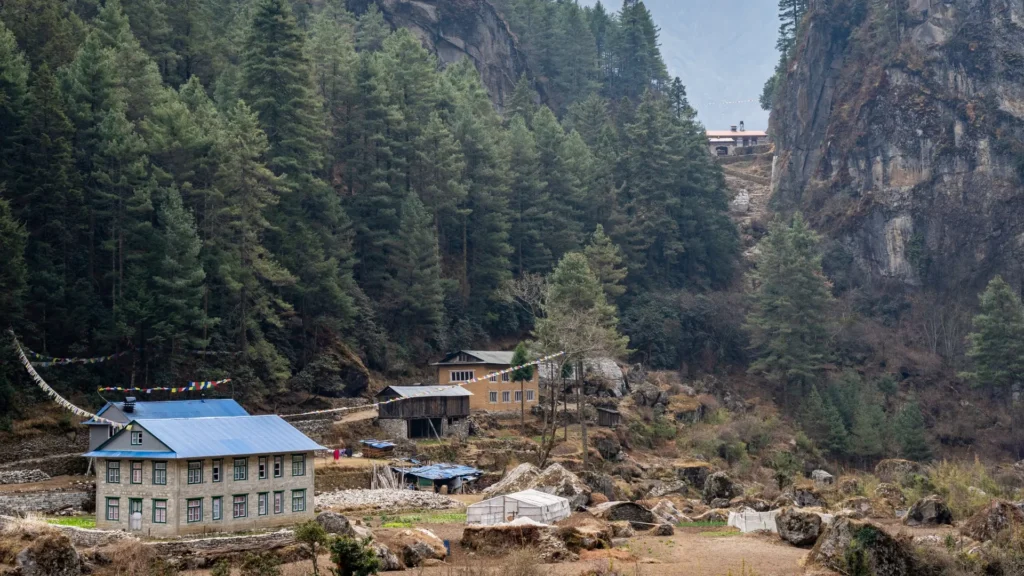 best-places-to-stay-near-national-parks-nepal
